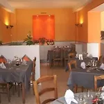 乐古德基恩斯酒店 酒店