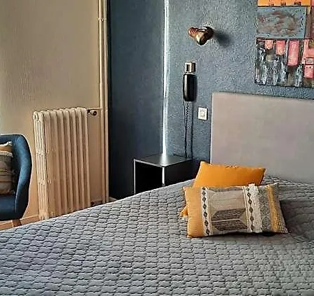 Hotel Le Gue De Genes 2*
