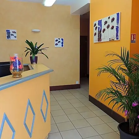 Hotel Le Gue De Genes