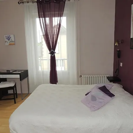 Le Gue De Genes Otel