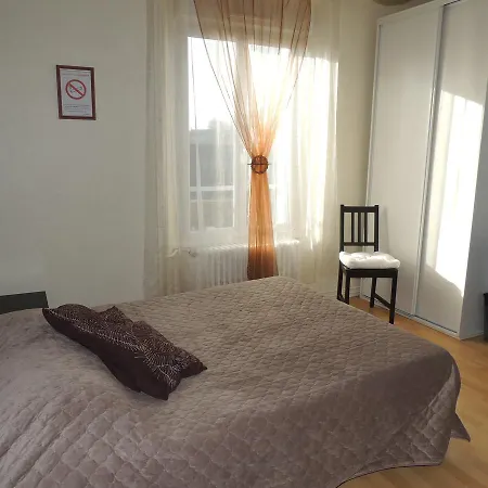 Le Gue De Genes Otel 2*