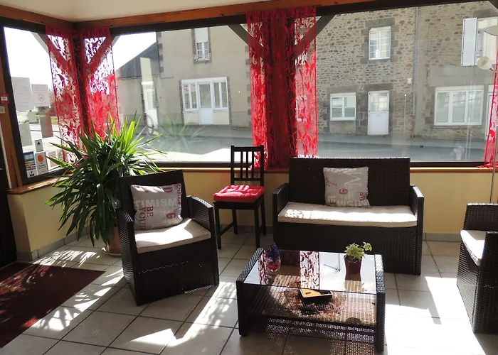 Le Gue De Genes Hotel Ambrieres Les Vallees