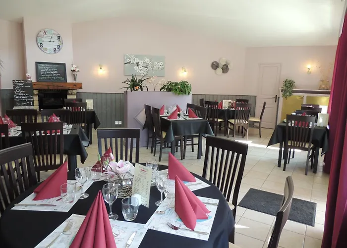 Le Gue De Genes 2* Ambrieres Les Vallees