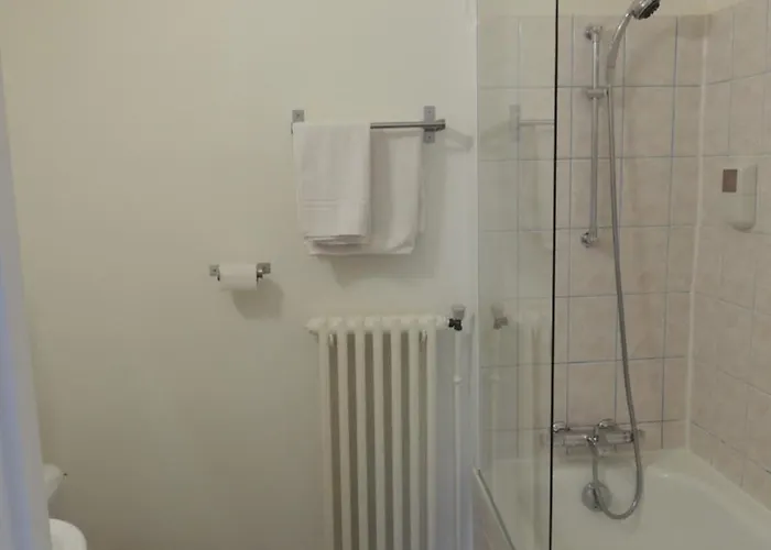 Le Gue De Genes 2* Ambrieres Les Vallees